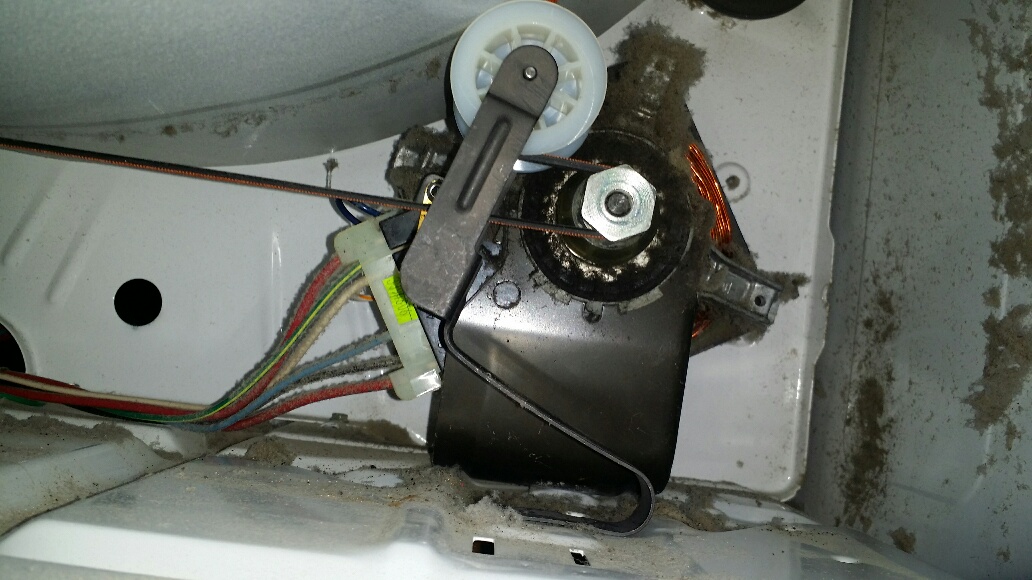 Drum back in place with Idler Assembly oriented in correct position - Click to Zoom Drum back in place with Idler Assembly oriented in correct position