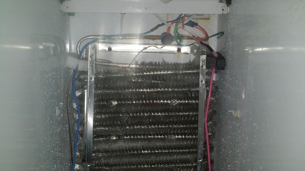 Fully defrosted coils with new components. - Click to Zoom Fully defrosted coils with new components.